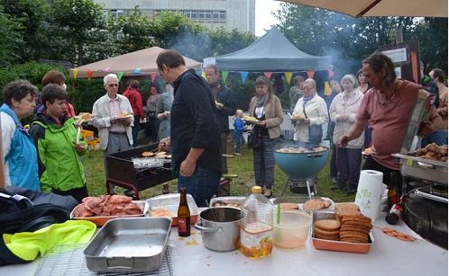 Son Yeşil  Alanımıza  Dokunmayın – De Wei Ons Laatste Stukje Tussen Allemaal Beton