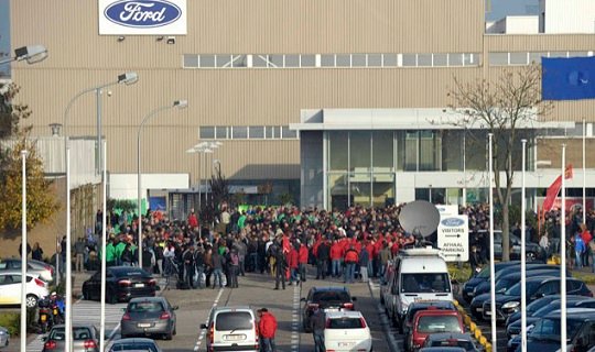 Belçika Genk Şehrindeki Ford Araba Fabrikası Kapandı