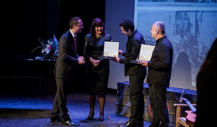 BRÜKSEL BAŞKONSOLOSLUĞU 50. YIL KUTLAMASINA ” EVET SEVDİK ” İSİMLİ MÜZİKLİ SUNUMLA DEVAM ETTİ