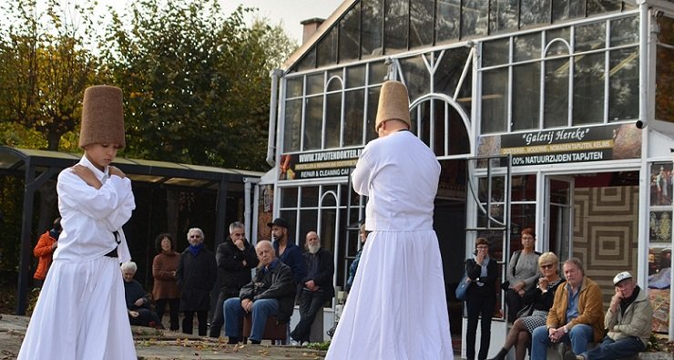 Mektepli, Belçika’nın  En Büyük Hereke Halı Mağazasını Açtı