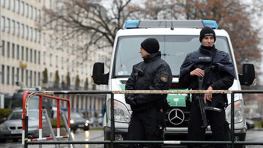 Almanya’da bomba paniği