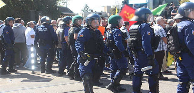 İsviçre’de YPG/PKK sempatizanlarına polis engeli: 239 kişi gözaltında