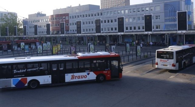 Hollanda’da otobüs şoförleri grevde