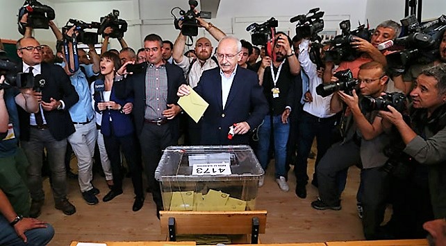CHP Genel Başkanı Kılıçdaroğlu Ankara’da sandık başına gitti