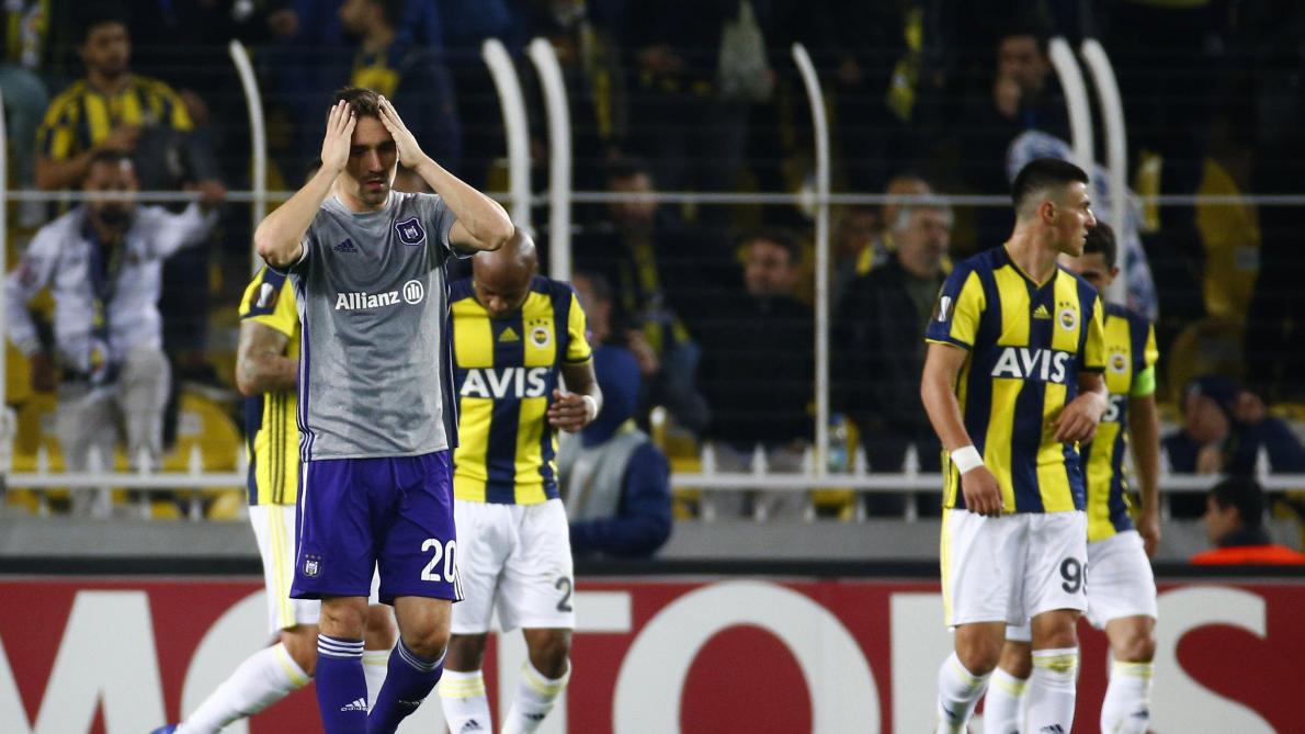 Sahasında Anderlecht’i Konuk Eden Fenerbahçe, Rakibini  Mağlup Etti