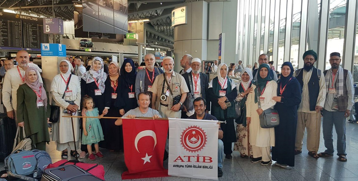 HAC KAFİLELERİ MUKADDES TOPRAKLARA UĞURLANDI