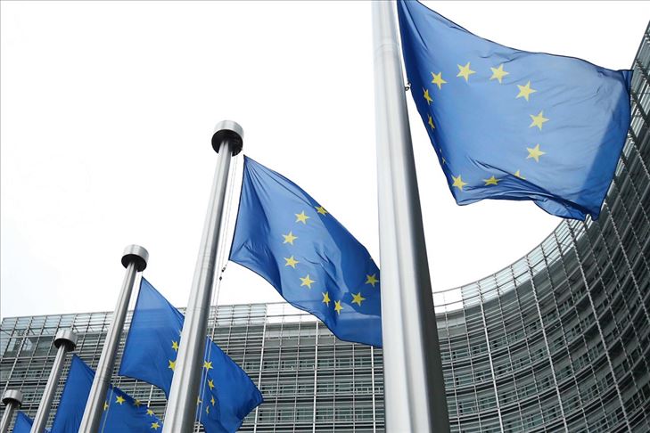 AB’den  koronavirüsün araştırılması için 10 milyon avro hibe