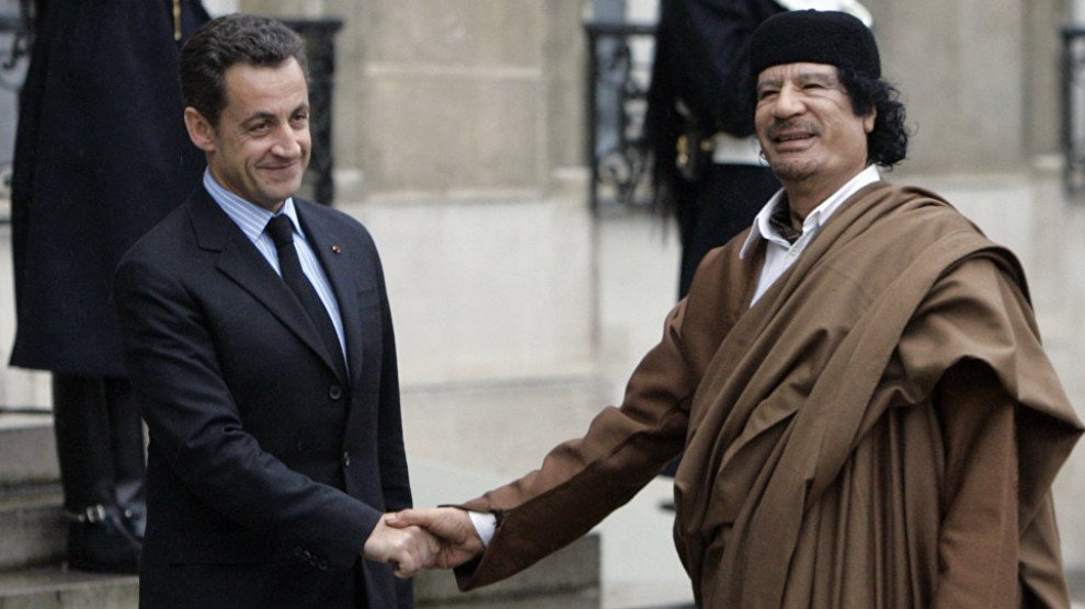 Fransa eski Cumhurbaşkanı Sarkozy, ekim ayında yargı önüne çıkıyor