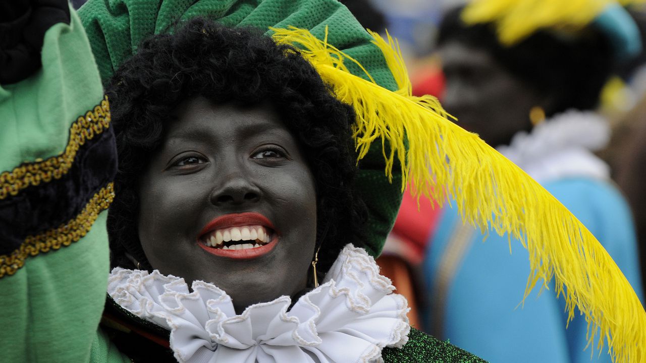 Facebook ve Instagram, Zwarte Piet ve Yahudi karikatürlerini yasakladı.