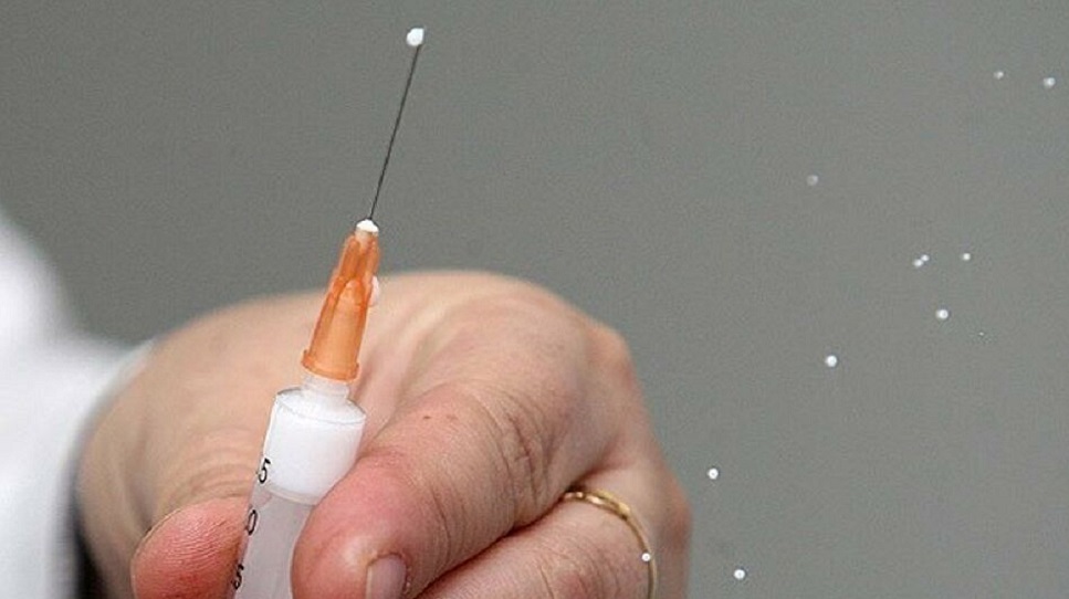 Covid-19 hastalarını “Acı çekmesin” diye öldüren doktor tutuklandı