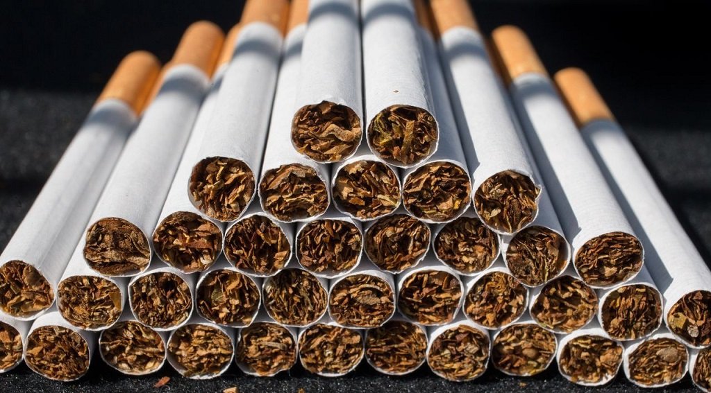 Belçika’da kaçak sigara üreten İngiltere bağlantılı çete çökertildi.