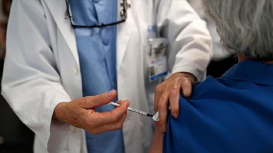 Belçika’da yetişkinlerin yüzde 70’ine ilk doz Kovid-19 aşısı yapıldı