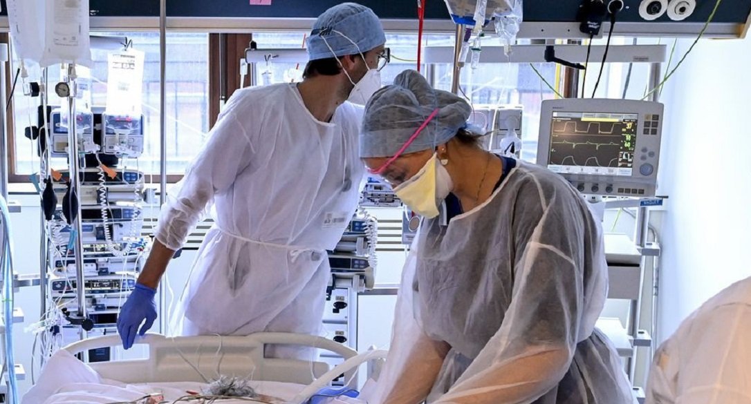 Belçika’da Kovid-19 vakaları 1 yıl önceki seviyeyi geçti