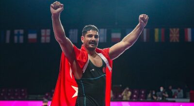 Milli güreşçi Akgül kariyerinde 9. kez Avrupa şampiyonu oldu