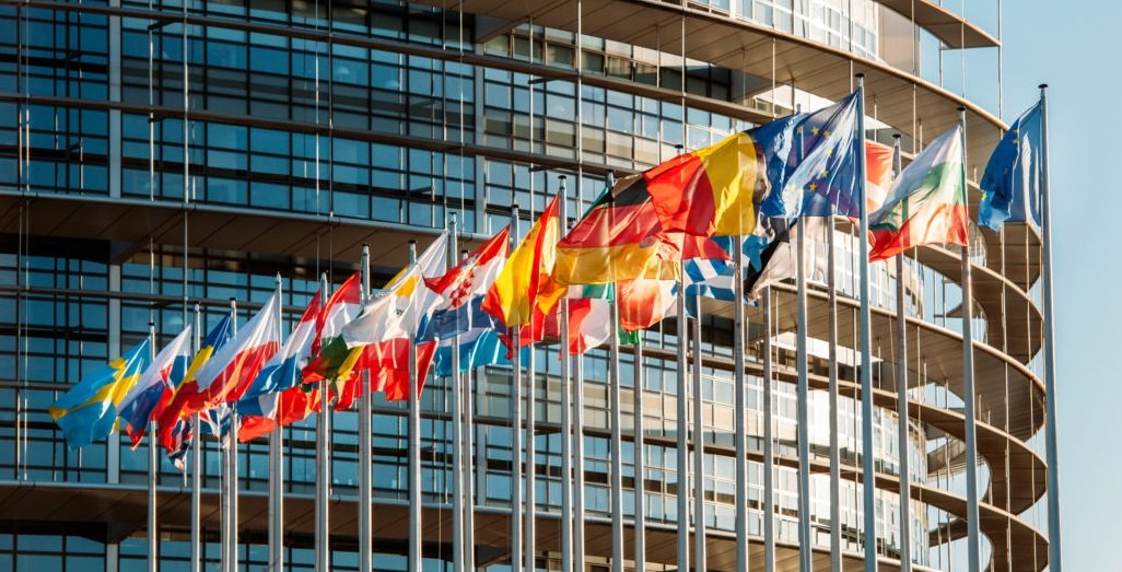 AB yaptırımların ihlalini suç listesine eklemek istiyor