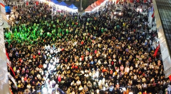 Emirdağ 15. Gurbetçi Festivali coşkusu devam ediyor.