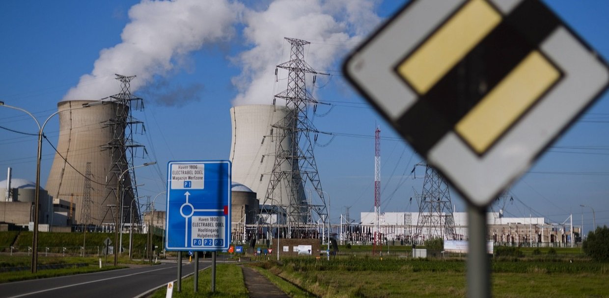 Belçika’da nükleer reaktörlerin kapatılmaması için hükümete dava açıldı