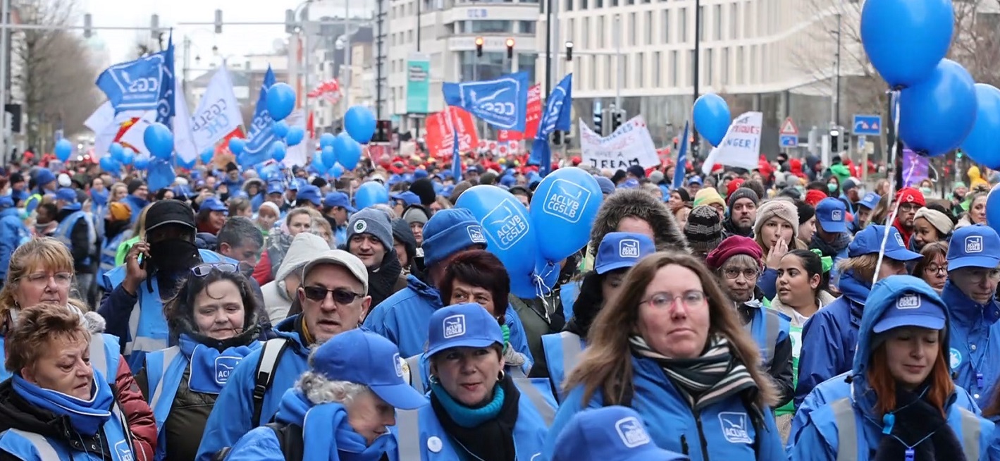 Belçika’da sağlık çalışları elverişsiz çalışma koşullarını protesto etti