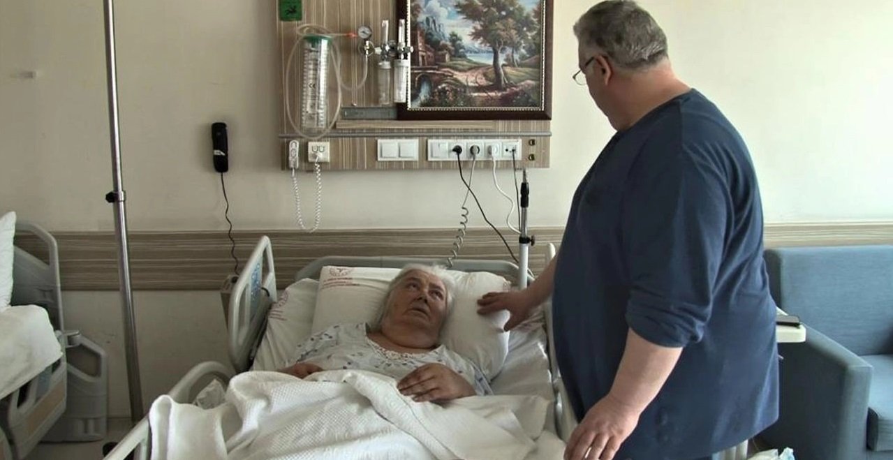 Ölüme terk edilen Leyla Tek Türkiye’de tedavi altına alındı