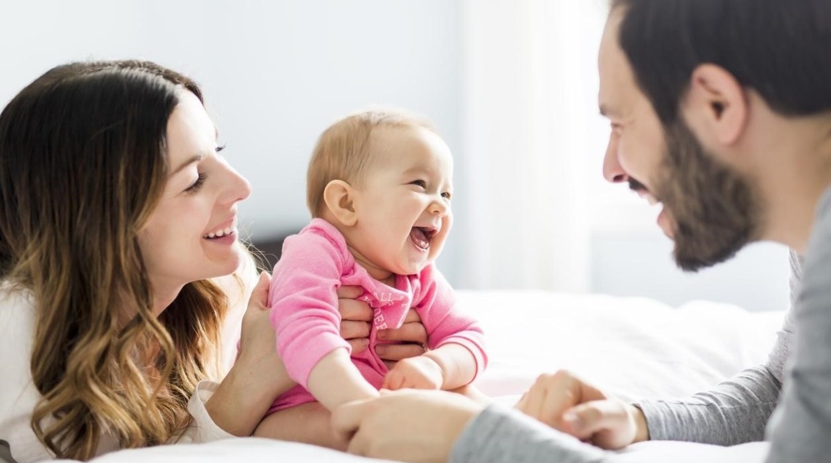 Hollanda’da çocuklar her iki ebeveynin soyadını taşıyabilecek
