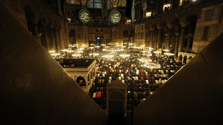 “Bin aydan daha hayırlı” Kadir Gecesi bugün