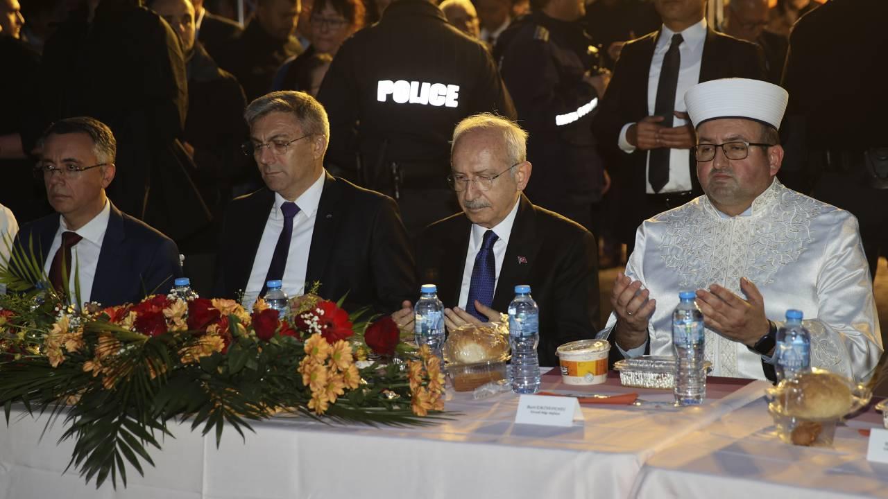 Kılıçdaroğlu Bulgaristan’da iftar programına katıldı