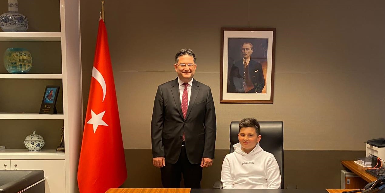 Başkonsolos Umut Deniz koltuğunu bir süreliğine Kağan Topal’a bıraktı