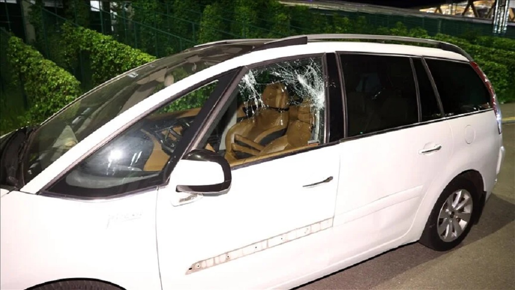 Brüksel’de terör örgütü PKK yanlıları oy kullanma alanından ayrılan bir genci yaraladı