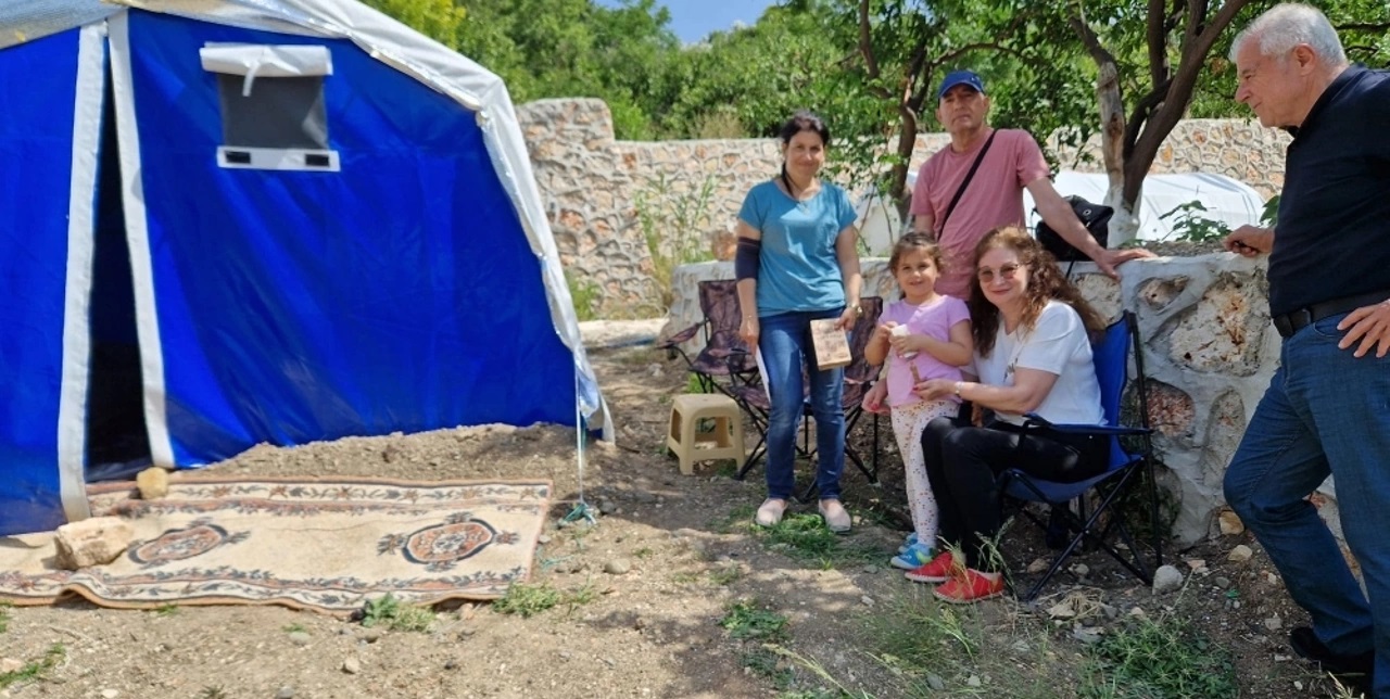 Bulgaristan’daki iş insanlarından Hataylı depremzedelere nakdi yardım