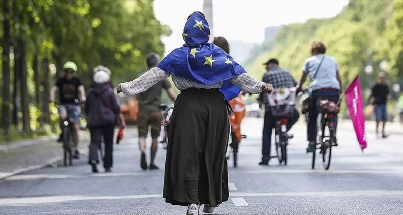 Avrupa’da artan İslamofobi bir arada yaşamı tehdit ediyor