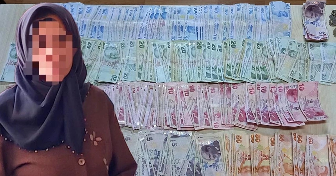 Eskişehir’de dilencinin elindeki poşetten çıkan para şaşırttı