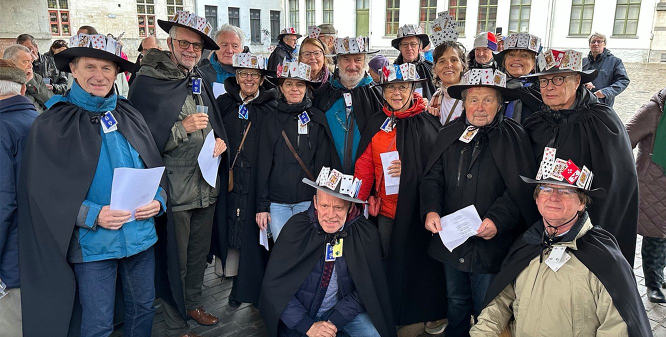 Gent briç kulübü Stadshal’da protesto eylemi gerçekleştirdi