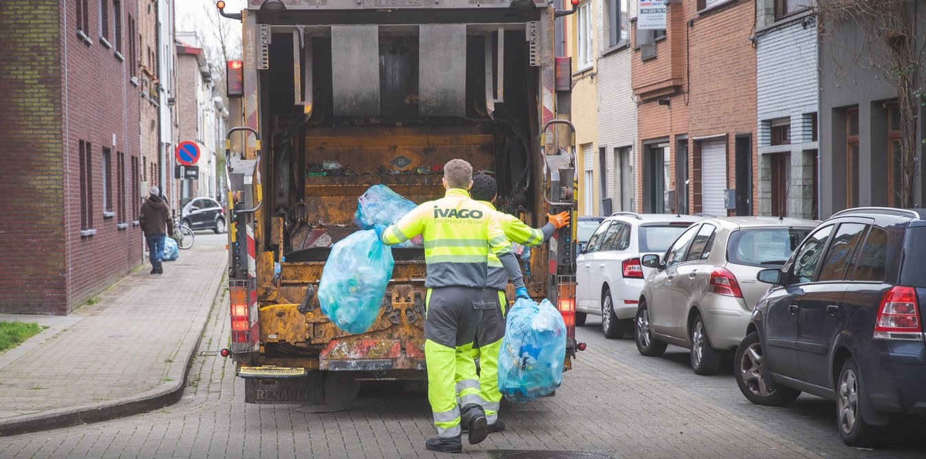 Gent şehir merkezinde PMD çöp torbaları artık haftalık olarak toplanacak