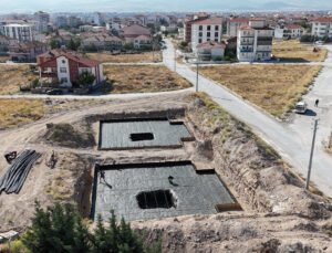 Emirdağ’a kamu hizmetlerini güçlendirecek yeni adliye lojmanı yapılıyor