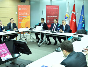 Anadolu Üniversitesi Brüksel’de Türk Dili ve Kültürü programını tanıttı