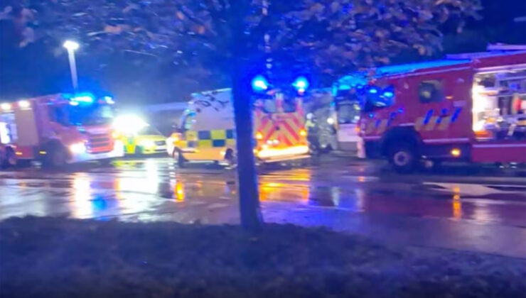 Belçika’nın Gent şehrinde De Lijn otobüsünün çarptığı kadın yaşam mücadelesi veriyor