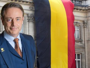 Belçika’da hükümet bütçe konusunda anlaşmaya çalışıyor. Son tarih Noel olarak belirlendi.