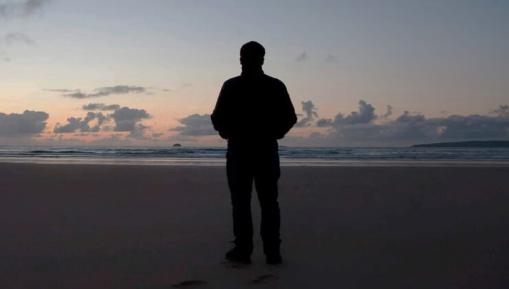 Hollandalı demans hastası adam 3 yıl önce ölen karısını hatırlamadığı için Yunanistan’da karısını arıyor