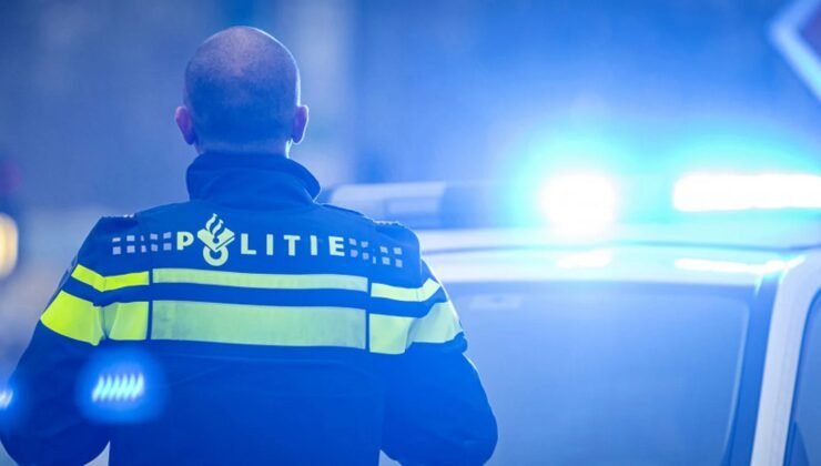 Hollanda polisinden kaçmaya çalışan Belçikalı bir sürücü yakıtı bitince yakalandı