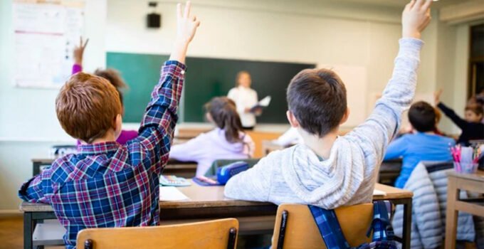 Belçika’da 24 yıl sonra öğretmenler önümüzdeki hafta üst üste iki gün grev yapacak