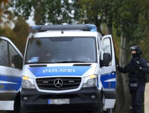 Almanya’da “İmparator Vatandaşı” üyelerine yönelik operasyon