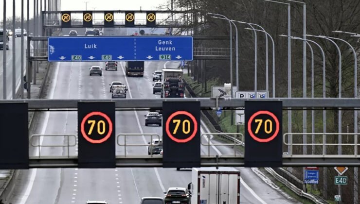 Flaman Trafik Merkezi’ndeki genel kesinti nedeniyle trafik ve navigasyon uygulamalarında sorunlar yaşanıyor