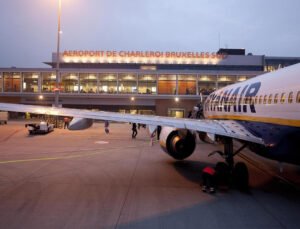 Belçika hükümetinin vergileri iki katına çıkarması nedeniyle Ryanair, 1 milyon koltuk azaltıyor