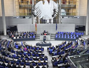 Almanya’nın tartışmalı emeklilik tasarısı mecliste onaylandı