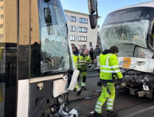 Belçika’nın Anvers şehrinde 2 tramvayın çarpışması sonucu 9 kişi yaralandı