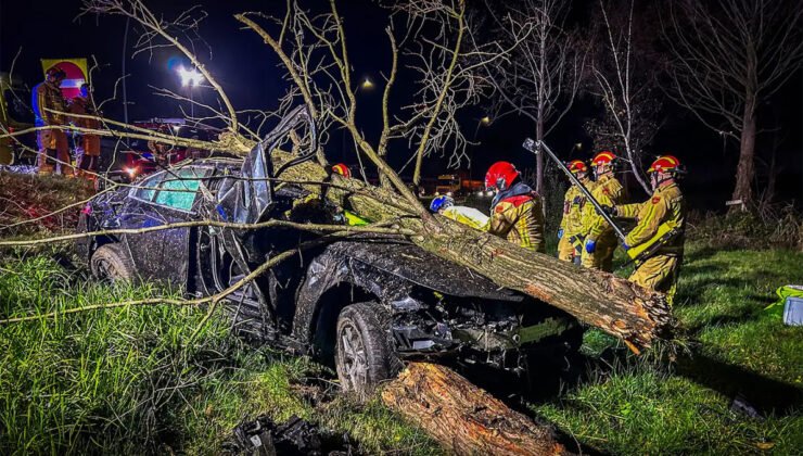 Hollanda’da yaşanan kazada Belçikalı iki genç ağır yaralandı