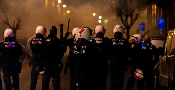 Brüksel’de yılbaşı gecesi için ek polis gücü görevlendirildi