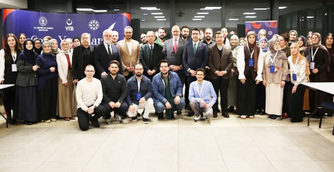 Avrupa’nın Kalbinde “Türkçe” Zirvesi : 5. Uluslararası Genç Yazarlar KurultayıI Strazburg’da Tamamlandı