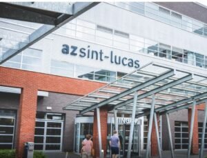 AZ Sint-Lucas hastenesinde bir kıza yumruk atan çalışana hapis cezası