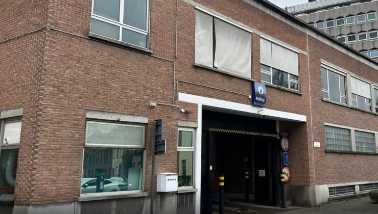 Gent Federal Adli Polis Merkezinin yıl sonu su faturası 100.000€ tuttu.